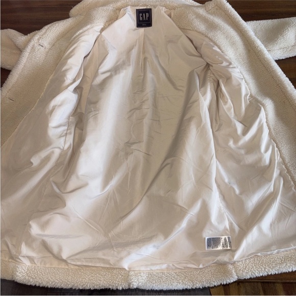Gap Ivory Sherpa Teddy Mid Length Button Front Coat Women's Small - Picture 15 of 15